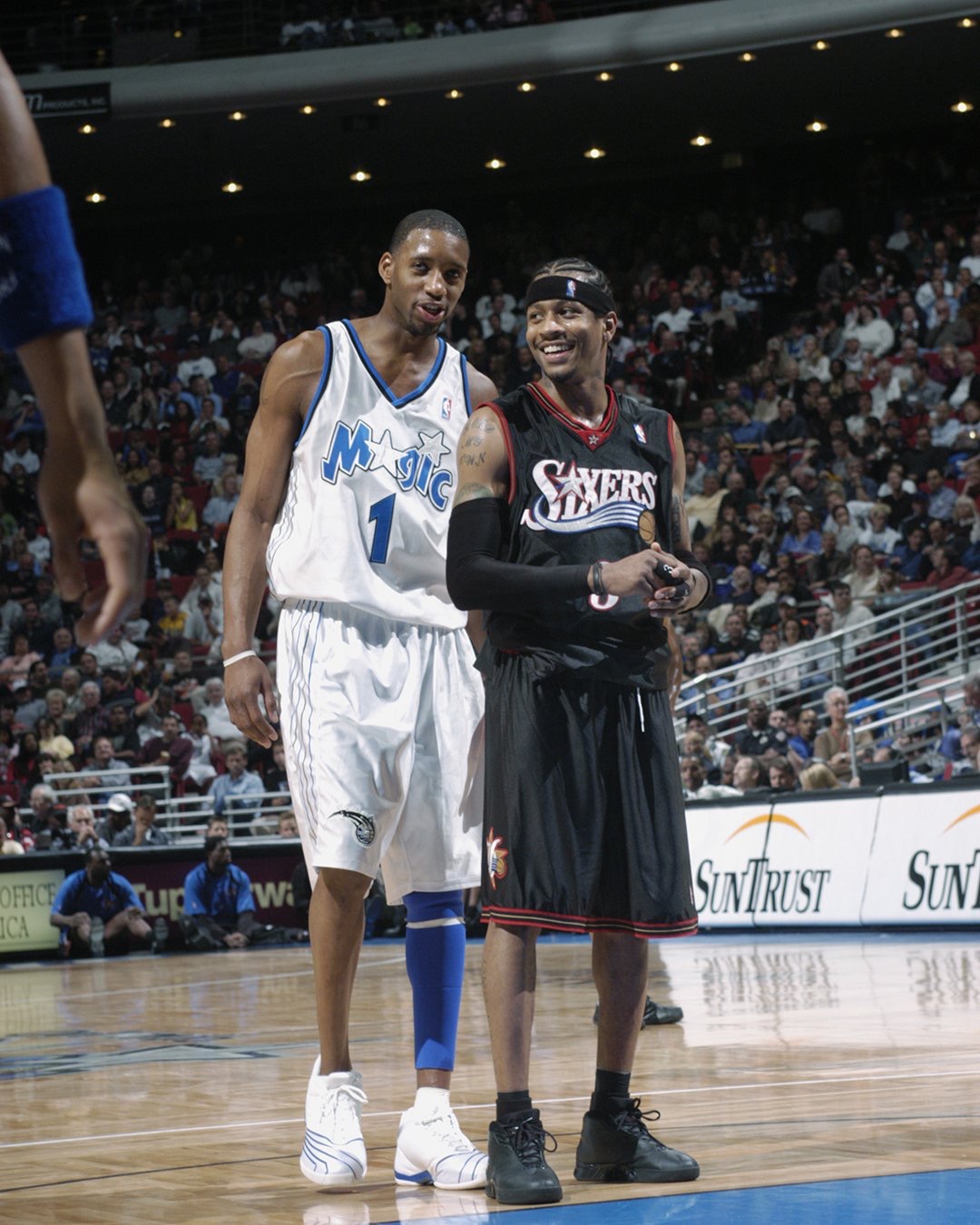 灰熊112-107击败快船，伦纳德39分哈登23分难救主（灰熊112-107力擒快船，伦纳德39分哈登23分仍无力回天）