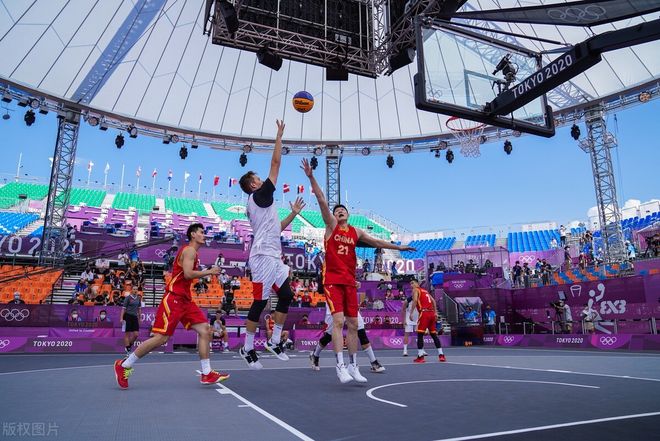 青少年如何提升控球能力？（青少年控球能力提升指南）